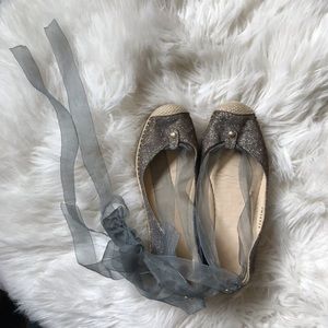 STUART WEITZMAN GOLD SHIMMER FLATS✨